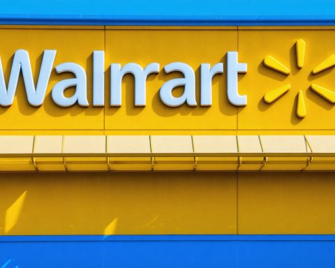 The Unexpected Ripple Effect: How Walmart’s Modest Forecast Shocked Tech Stocks